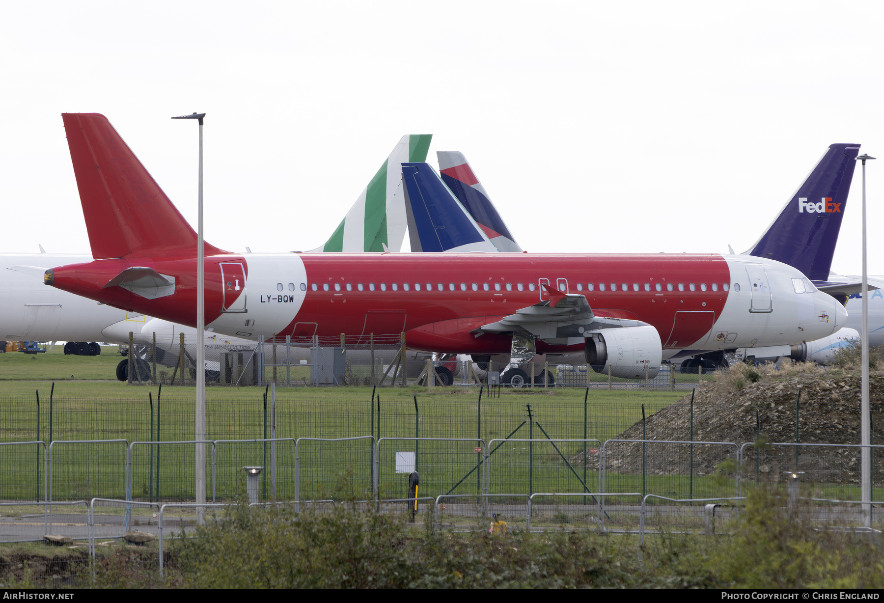 Aircraft Photo of LY-BQW | Airbus A320-216 | AirHistory.net #851842