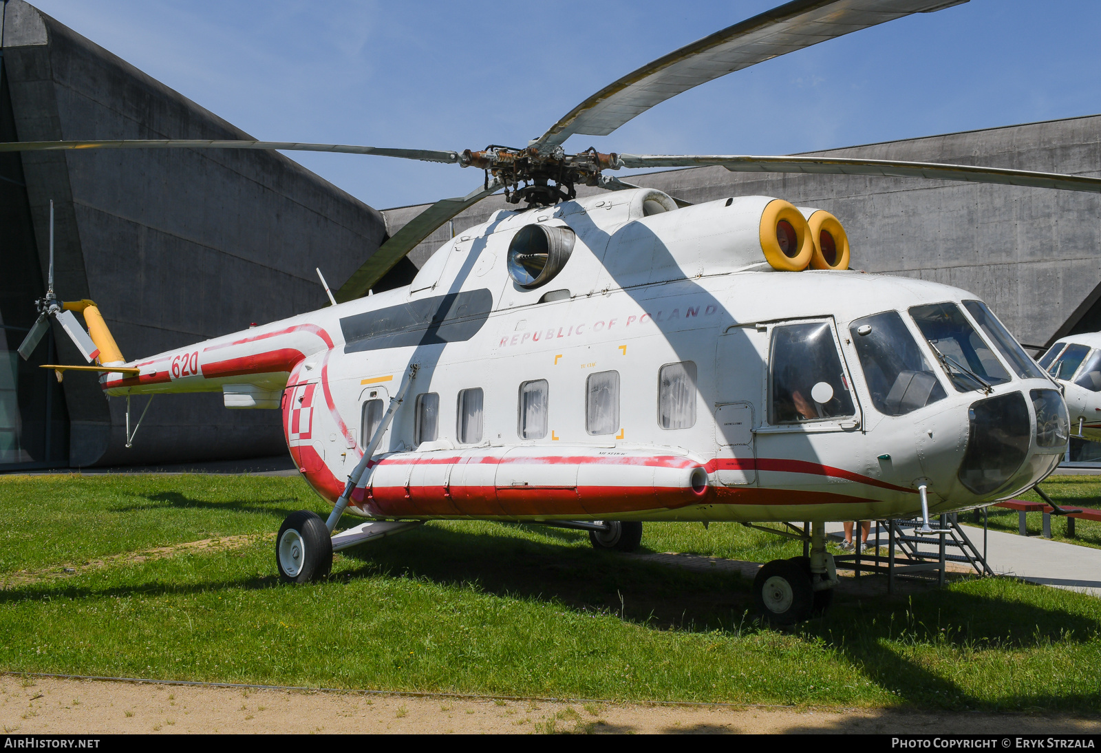 Aircraft Photo of 620 | Mil Mi-8S | Poland - Air Force | AirHistory.net #851847