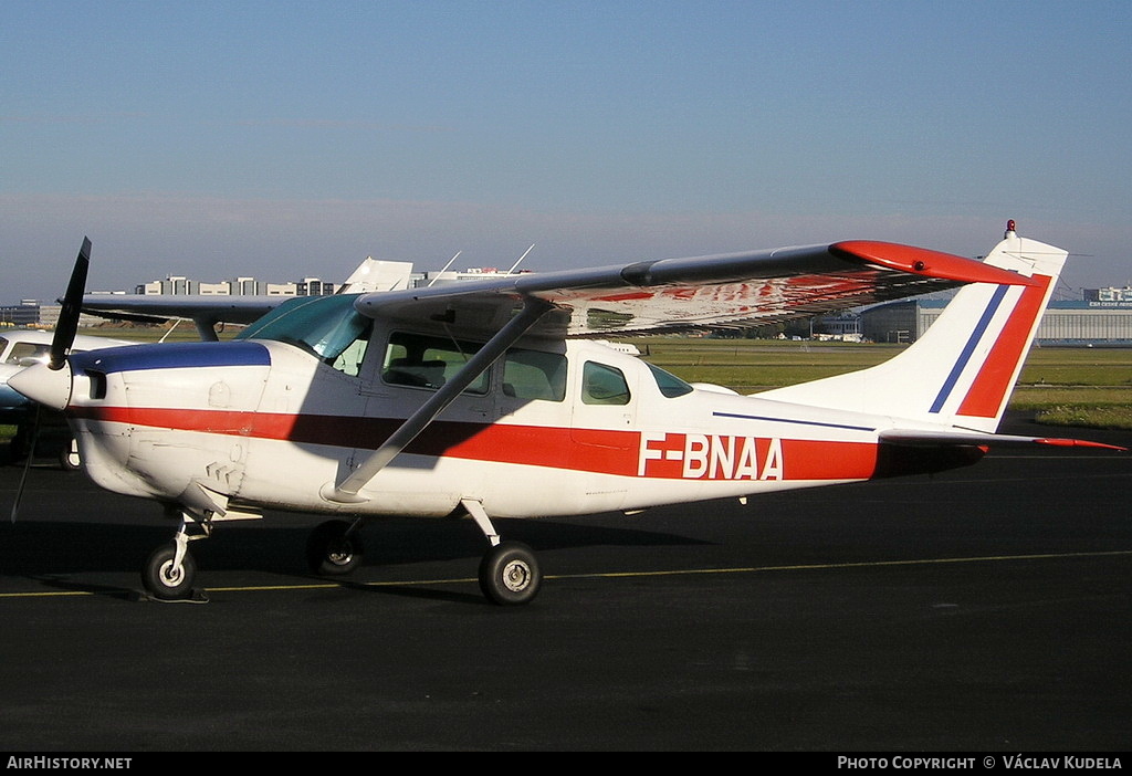 Aircraft Photo of F-BNAA | Cessna 210E Centurion | AirHistory.net #851889