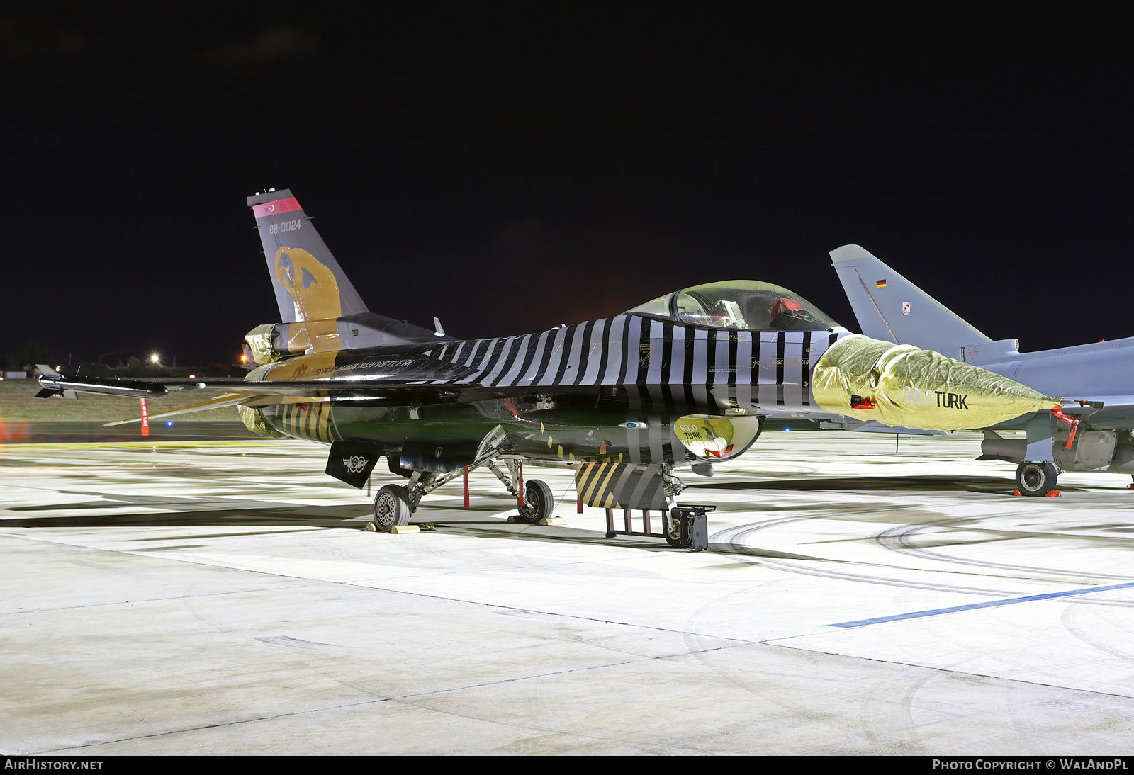 Aircraft Photo of 88-0024 | General Dynamics F-16C Fighting Falcon | Turkey - Air Force | AirHistory.net #851942