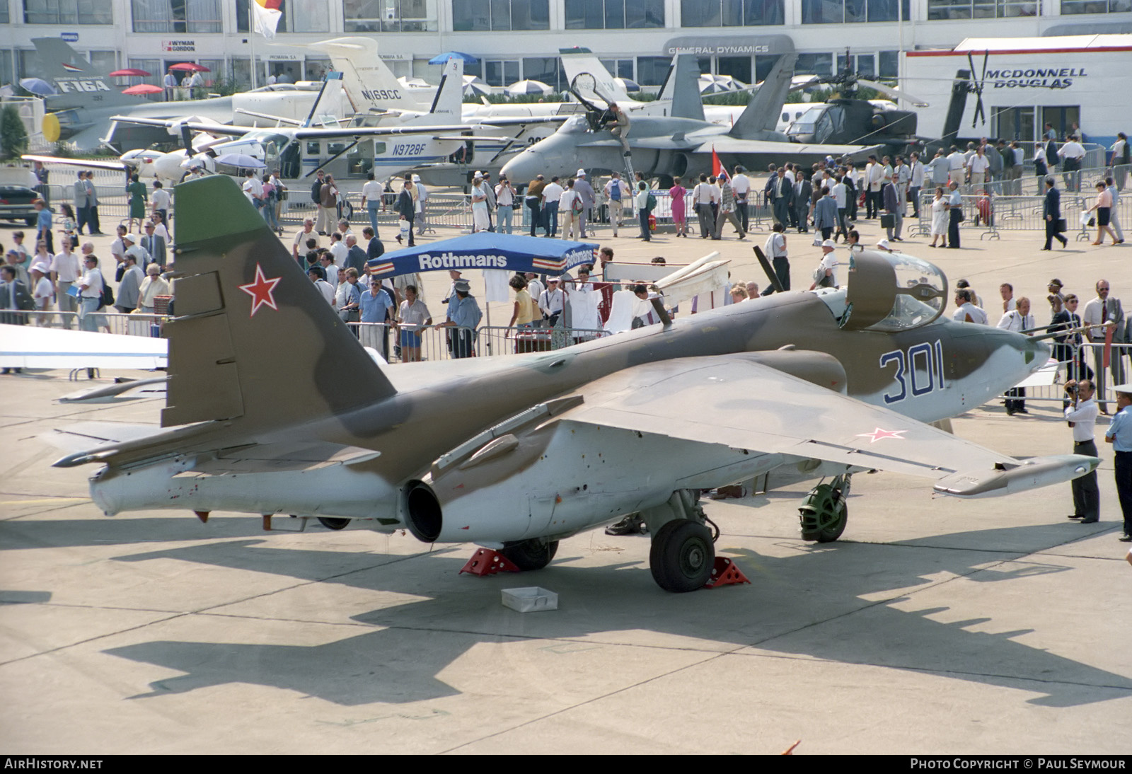 Aircraft Photo of 301 blue | Sukhoi Su-25 | Soviet Union - Air Force | AirHistory.net #852074