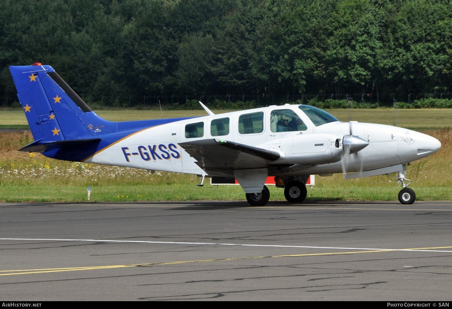 Aircraft Photo of F-GKSS | Beech 58 Baron | AirHistory.net #852086