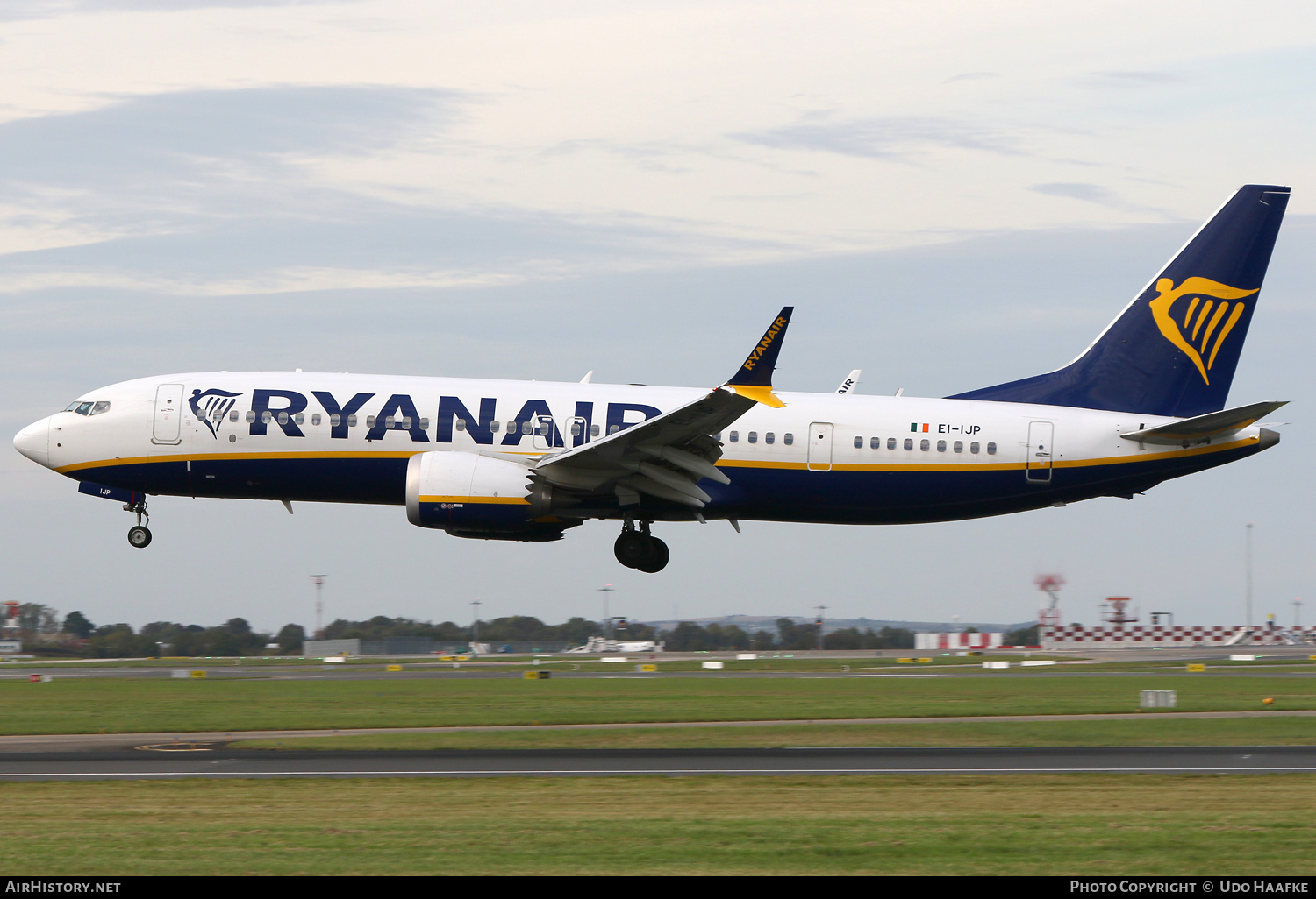 Aircraft Photo of EI-IJP | Boeing 737-8200 Max 200 | Ryanair | AirHistory.net #852124