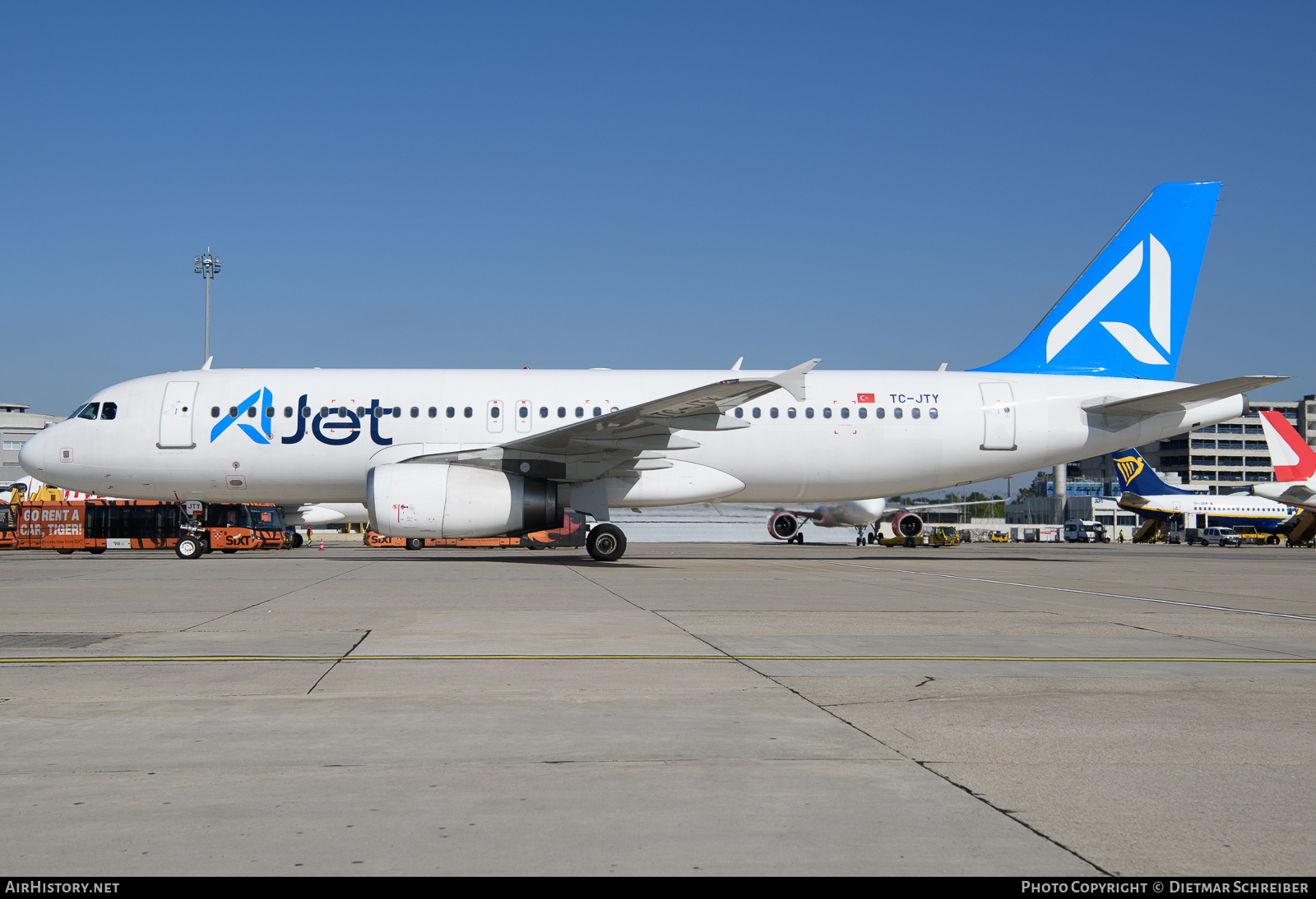 Aircraft Photo of TC-JTY | Airbus A320-232 | AJet - AnadoluJet | AirHistory.net #852210