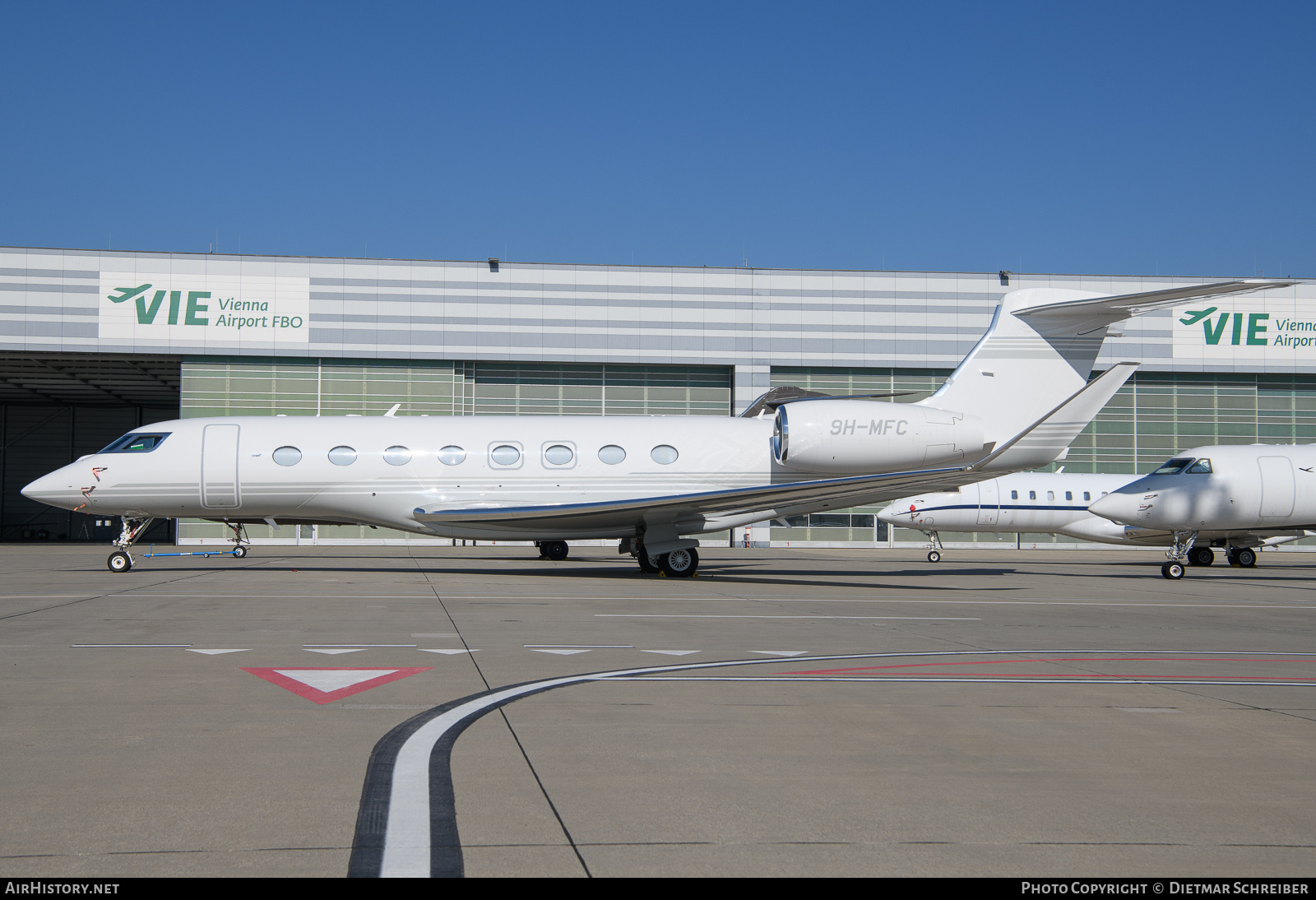 Aircraft Photo of 9H-MFC | Gulfstream Aerospace G650 (G-VI) | AirHistory.net #852221
