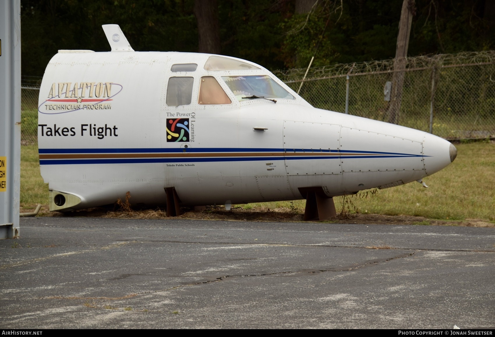 Aircraft Photo of N408TR | North American NA-265-40 | Toledo Public Schools | AirHistory.net #852348