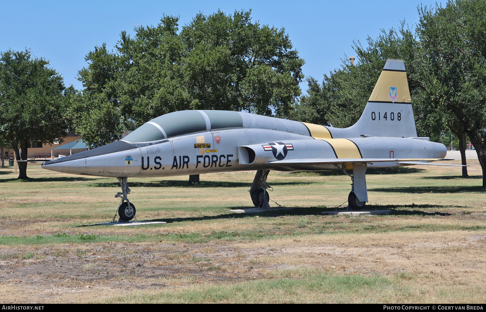 Aircraft Photo of 70-1408 / 01408 | Northrop F-5B Freedom Fighter | USA - Air Force | AirHistory.net #852411