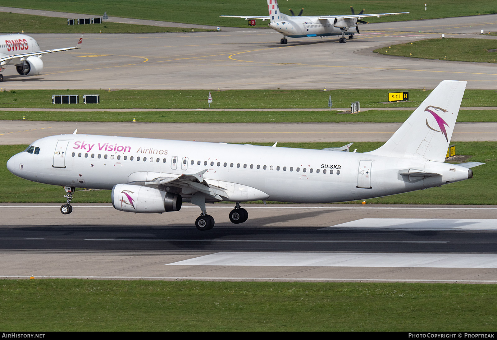 Aircraft Photo of SU-SKB | Airbus A320-232 | Sky Vision Airlines | AirHistory.net #852412