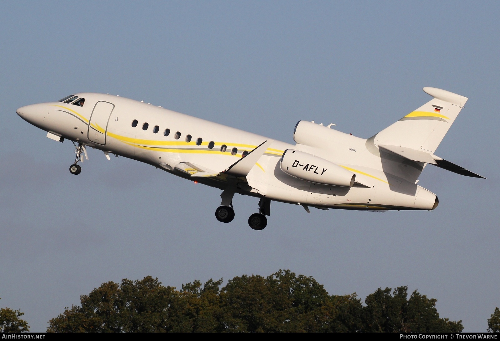 Aircraft Photo of D-AFLY | Dassault Falcon 900LX | AirHistory.net #852450