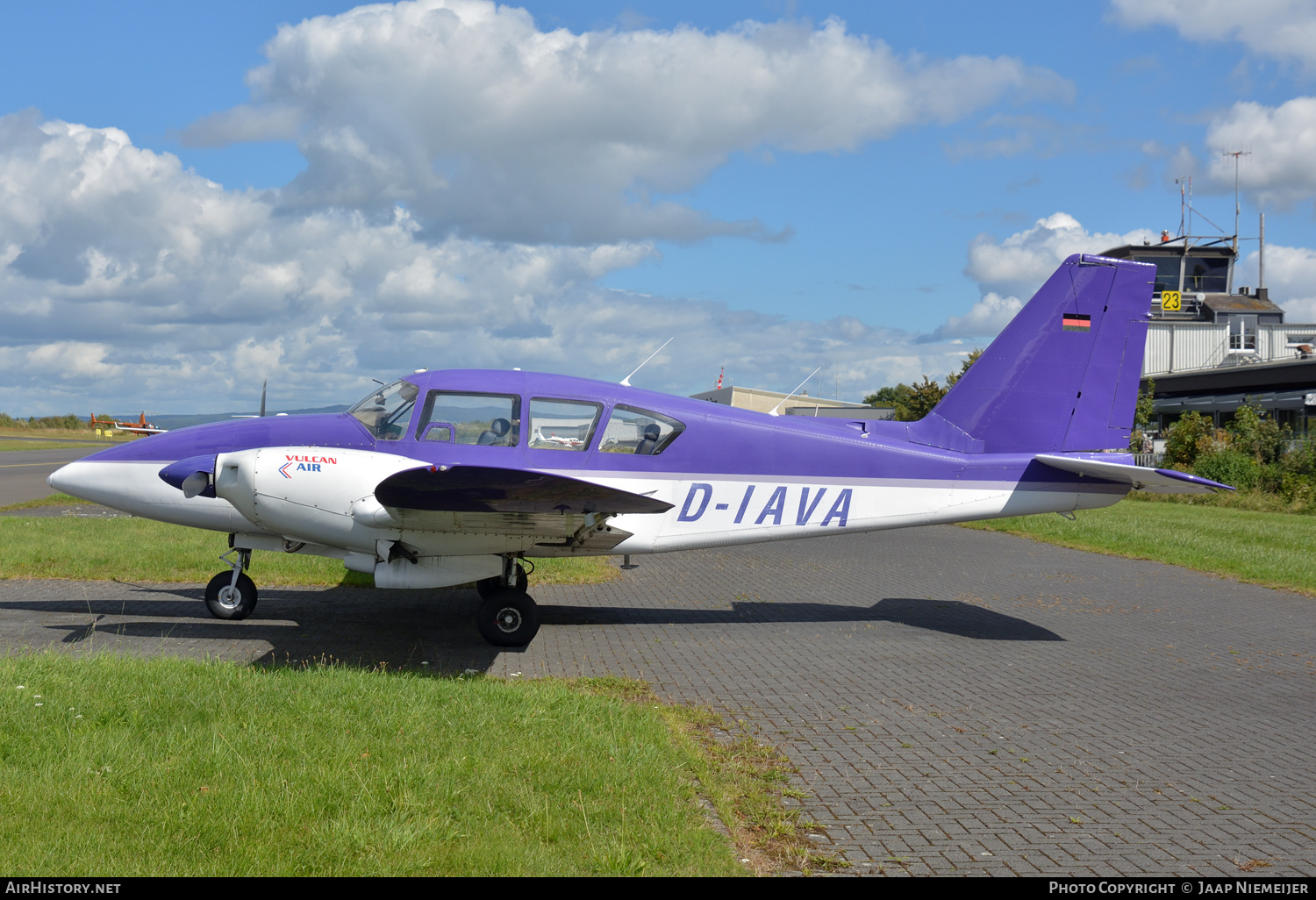 Aircraft Photo of D-IAVA | Piper PA-23-250 Aztec E | Vulcan Air | AirHistory.net #852472