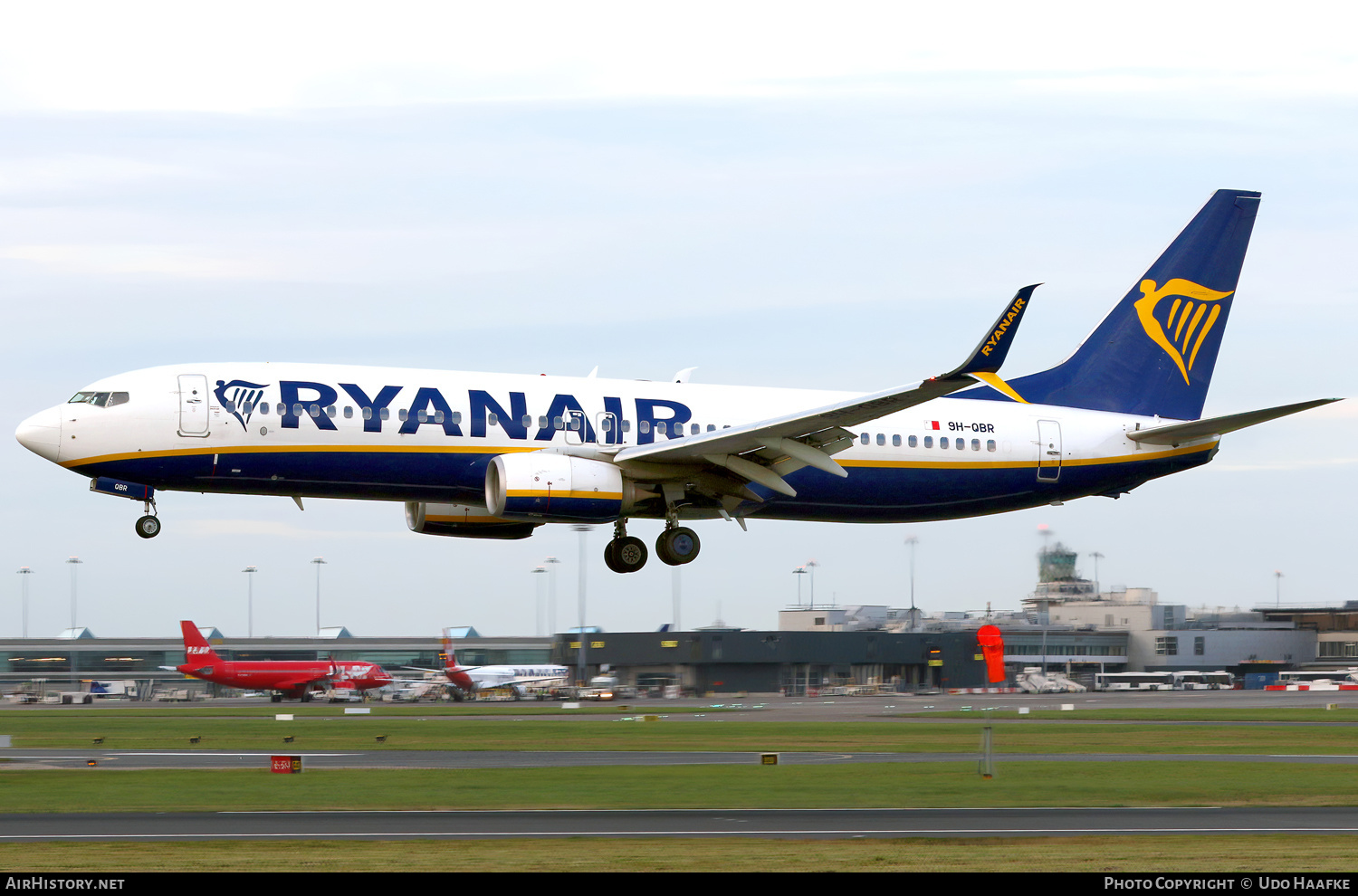 Aircraft Photo of 9H-QBR | Boeing 737-8AS | Ryanair | AirHistory.net #852504