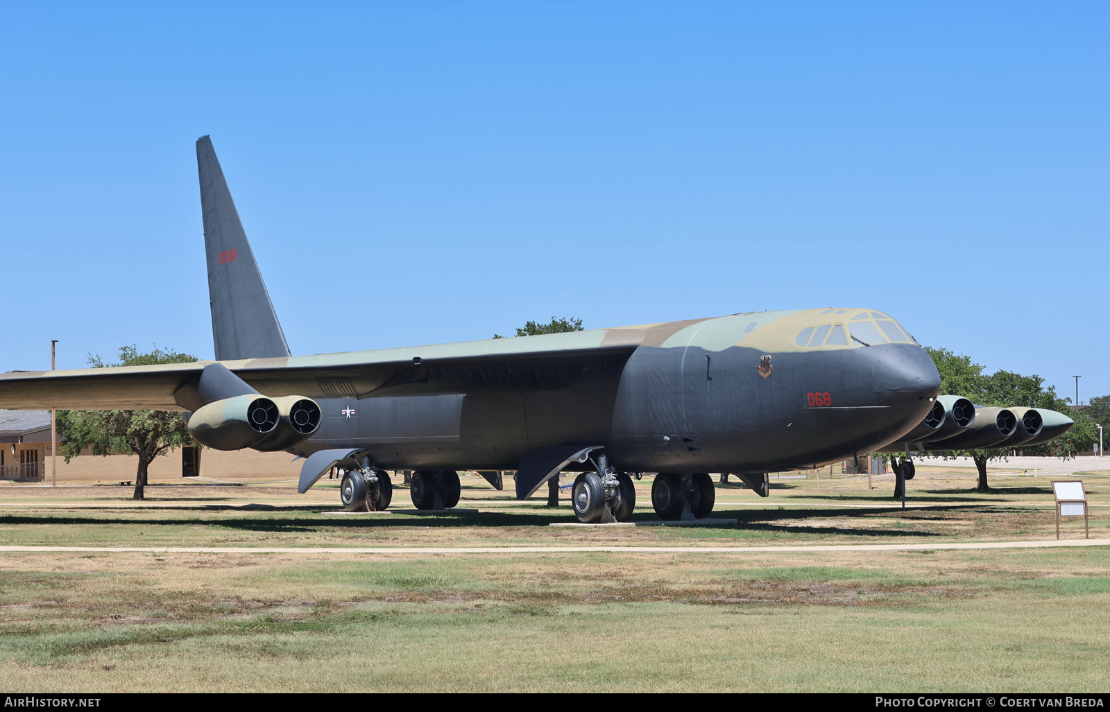 Aircraft Photo of 55-068 / 50068 | Boeing B-52D Stratofortress | USA - Air Force | AirHistory.net #852508