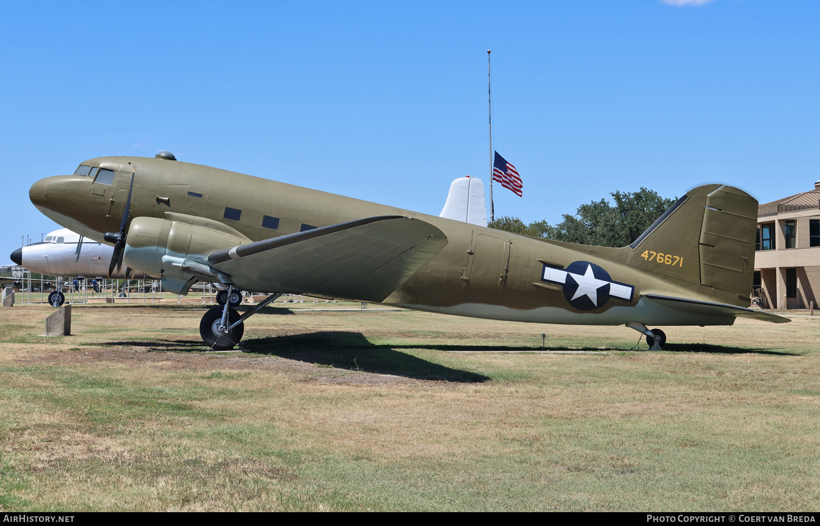 Aircraft Photo of 44-76671 / 476671 | Douglas C-47D Skytrain | USA - Air Force | AirHistory.net #852562