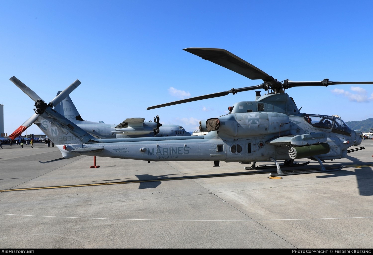 Aircraft Photo of 169098 | Bell AH-1Z Viper (449) | USA - Marines | AirHistory.net #852565