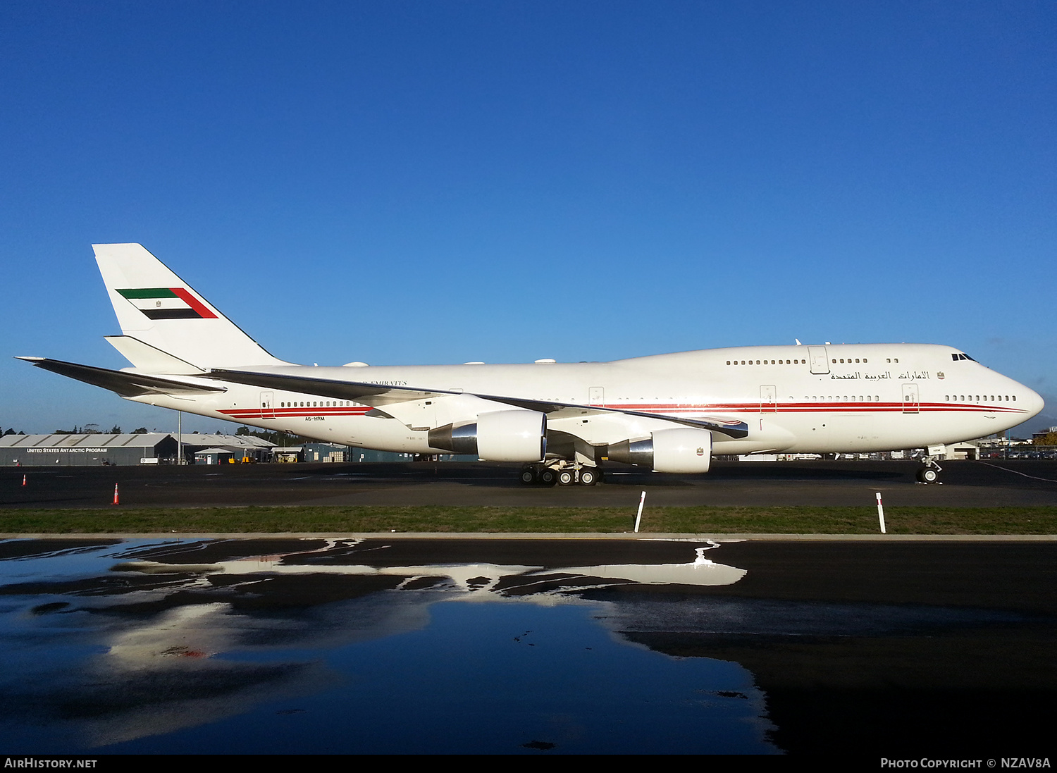 Aircraft Photo of A6-HRM | Boeing 747-422 | United Arab Emirates Government | AirHistory.net #852609