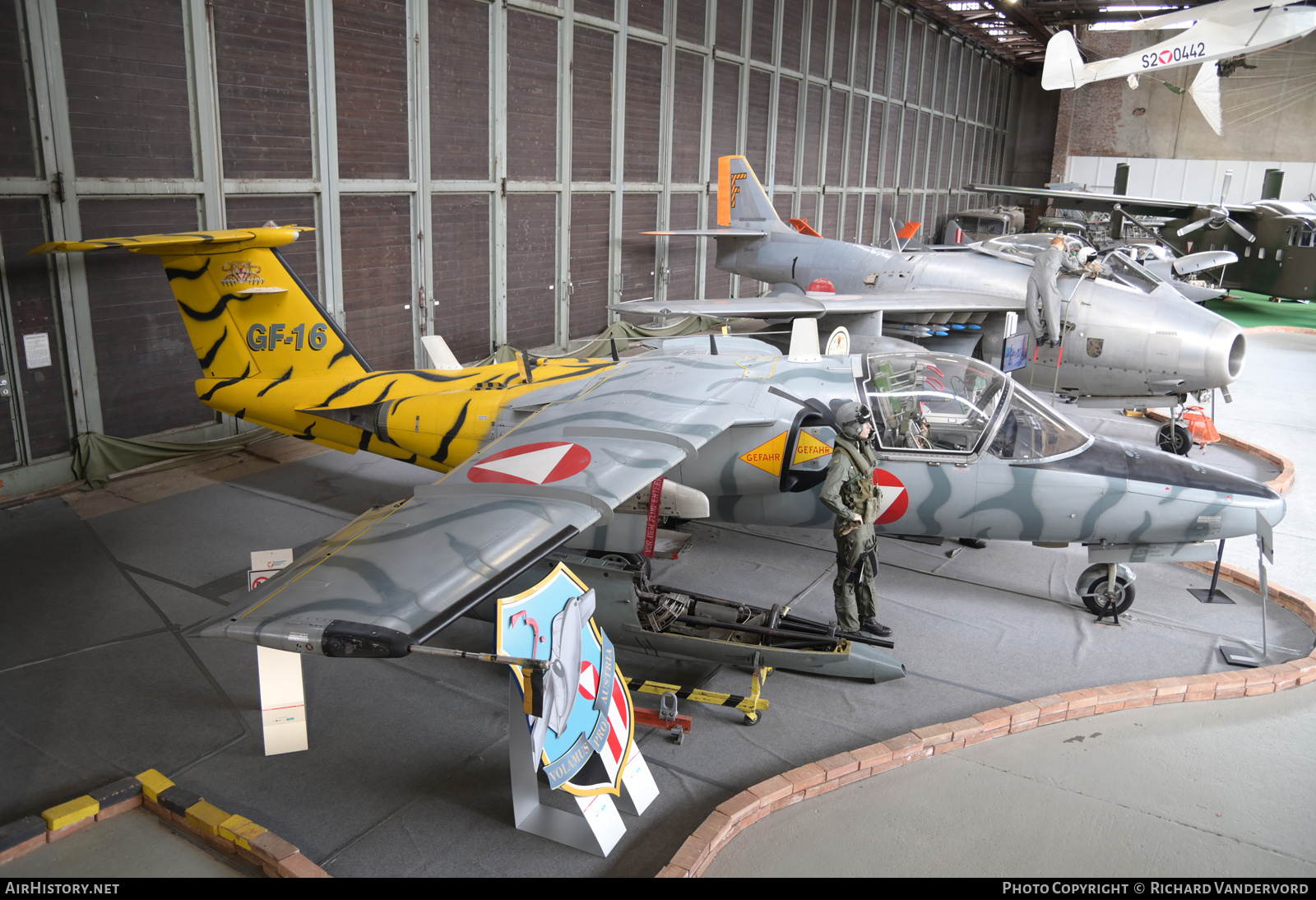 Aircraft Photo of 1116 / GF-16 | Saab 105OE | Austria - Air Force | AirHistory.net #852647