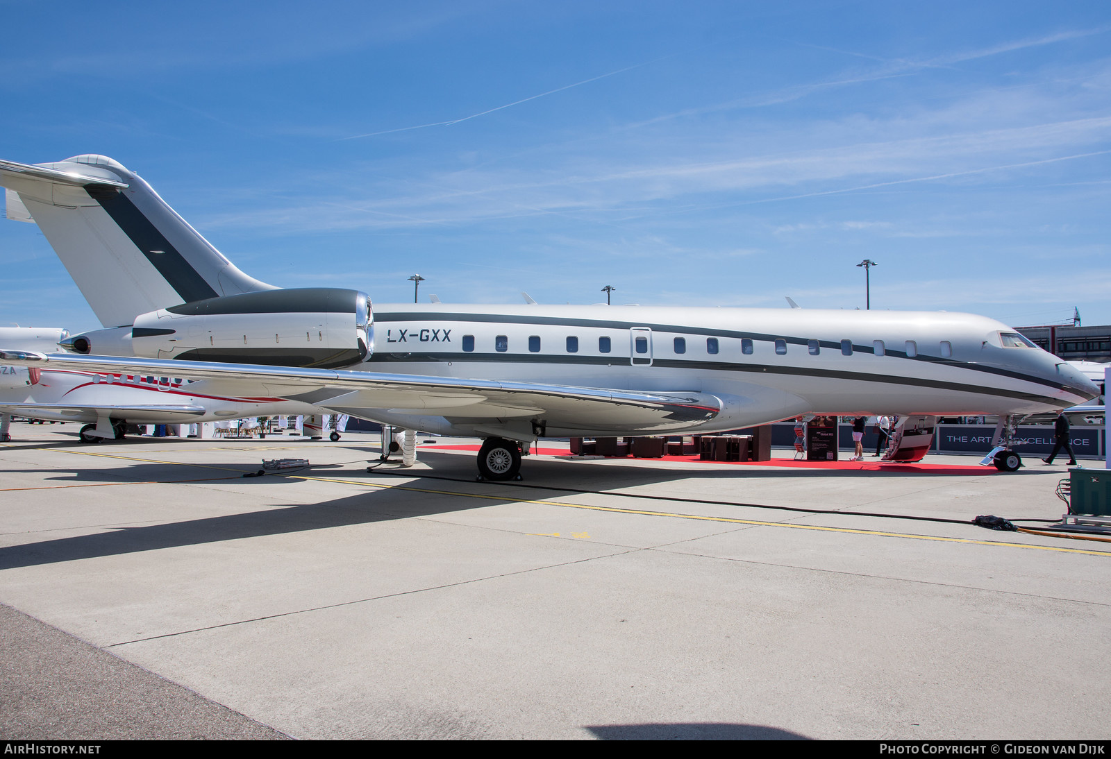 Aircraft Photo of LX-GXX | Bombardier Global Express XRS (BD-700-1A10) | AirHistory.net #852682