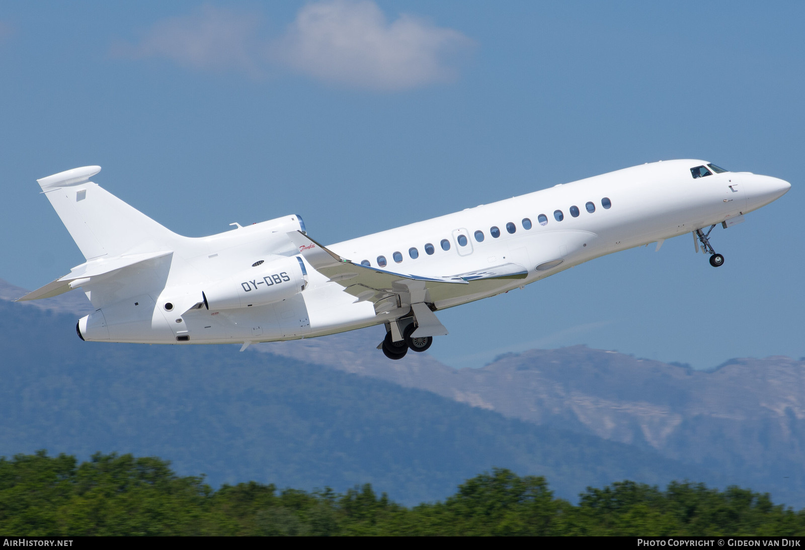 Aircraft Photo of OY-DBS | Dassault Falcon 8X | Danfoss | AirHistory.net #852701