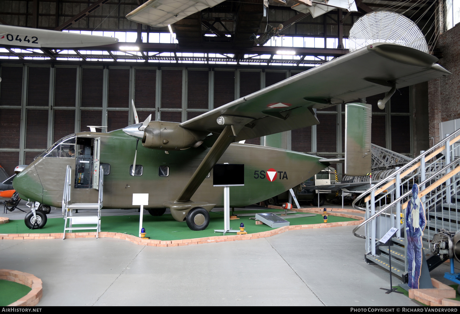 Aircraft Photo of 5S-TA | Short SC.7 Skyvan 3M-400 | Austria - Air Force | AirHistory.net #852761