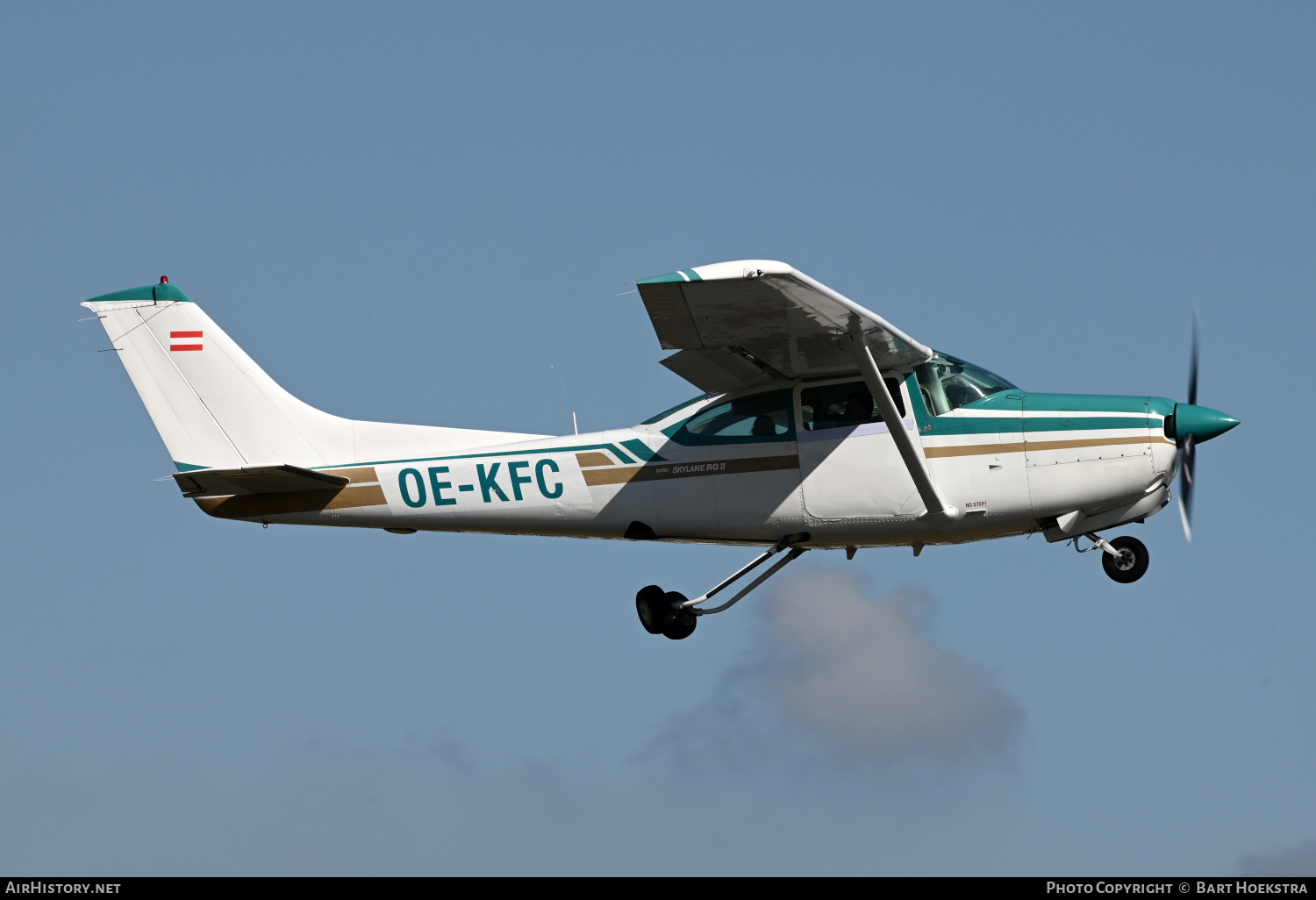 Aircraft Photo of OE-KFC | Cessna TR182 Turbo Skylane RG | AirHistory.net #852787