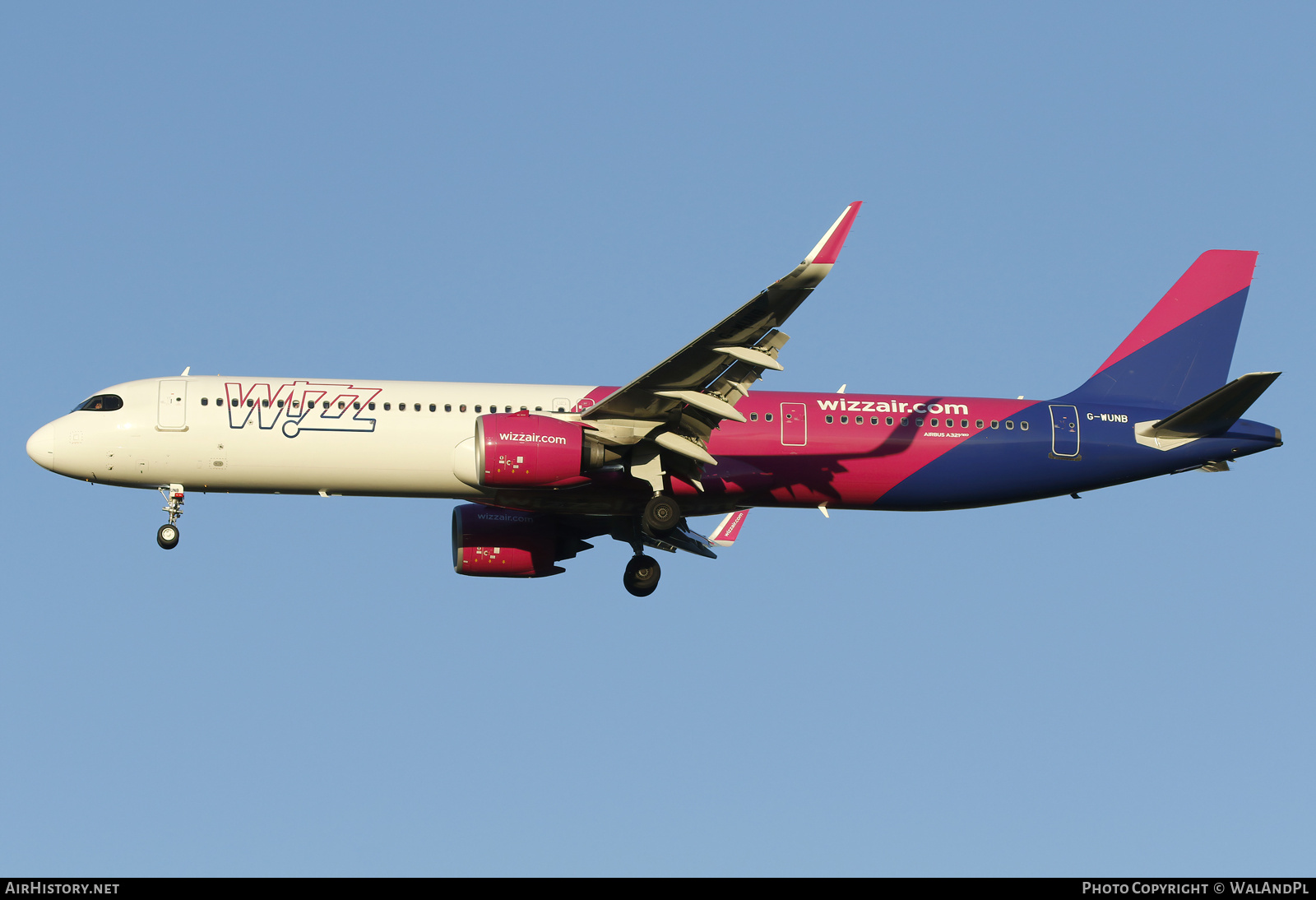 Aircraft Photo of G-WUNB | Airbus A321-271NX | Wizz Air | AirHistory.net #852873