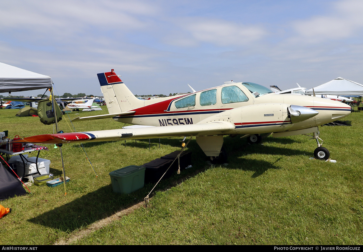 Aircraft Photo of N1595W | Beech 95-B55 Baron | AirHistory.net #853057