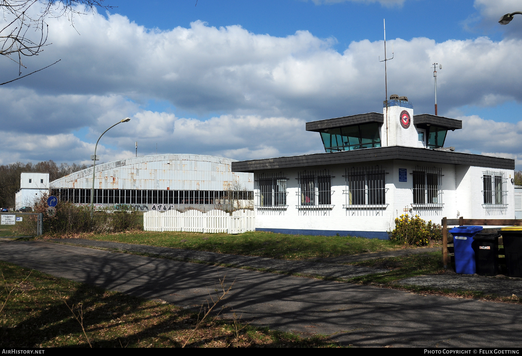 Airport photo of Neumünster (EDHN / EUM) in Germany | AirHistory.net #853083