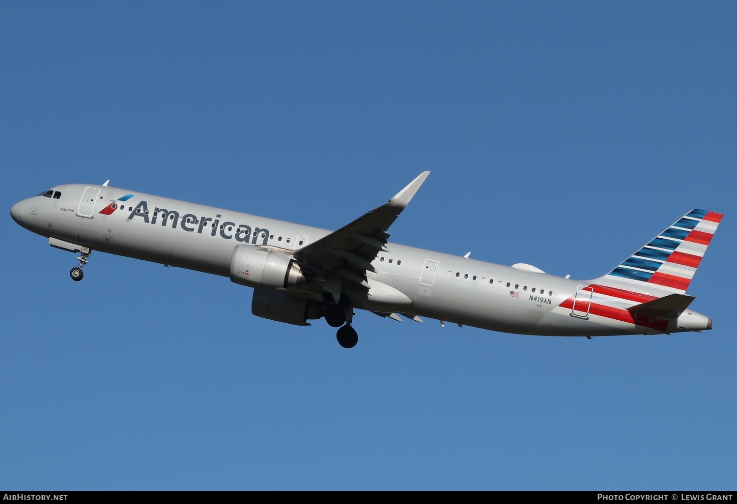 Aircraft Photo of N419AN | Airbus A321-251NX | American Airlines | AirHistory.net #853101
