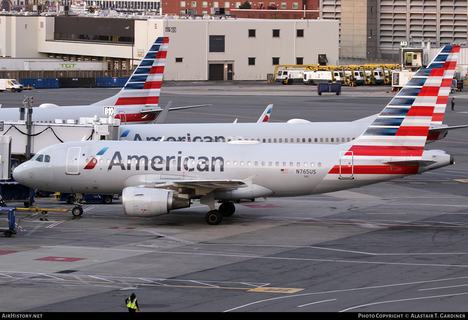 Aircraft Photo of N765US | Airbus A319-112 | American Airlines | AirHistory.net #853211