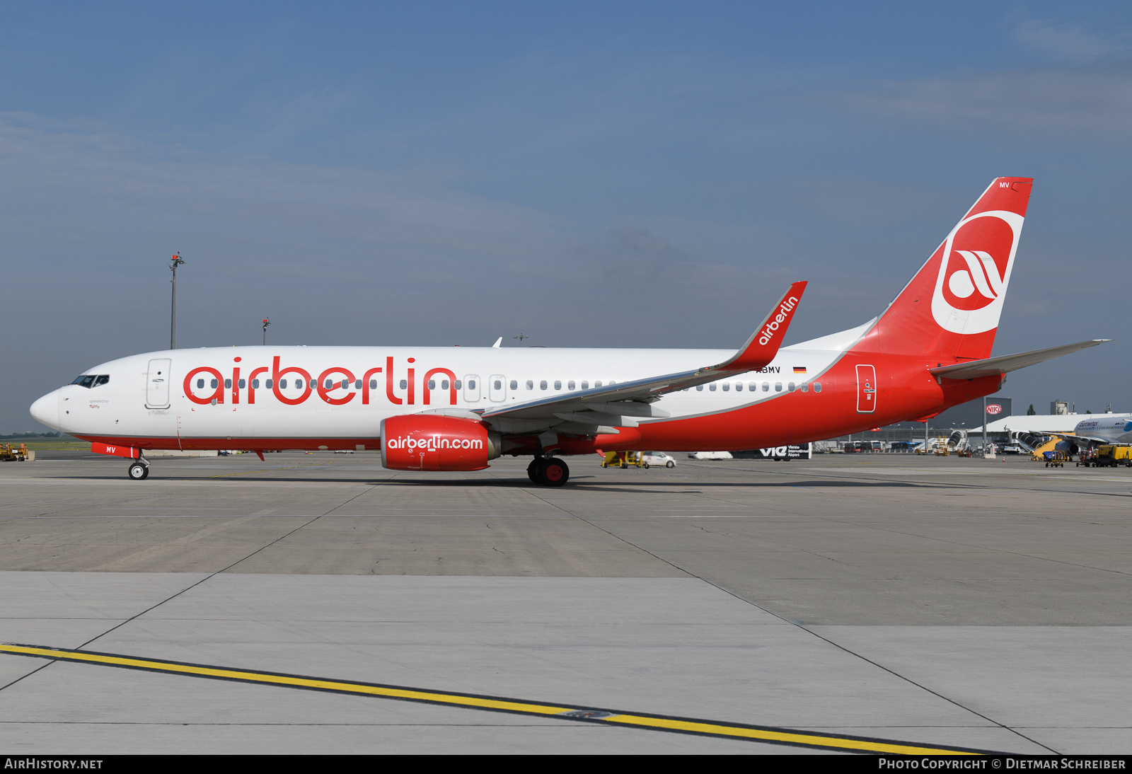 Aircraft Photo of D-ABMV | Boeing 737-86J | Air Berlin | AirHistory.net #853298
