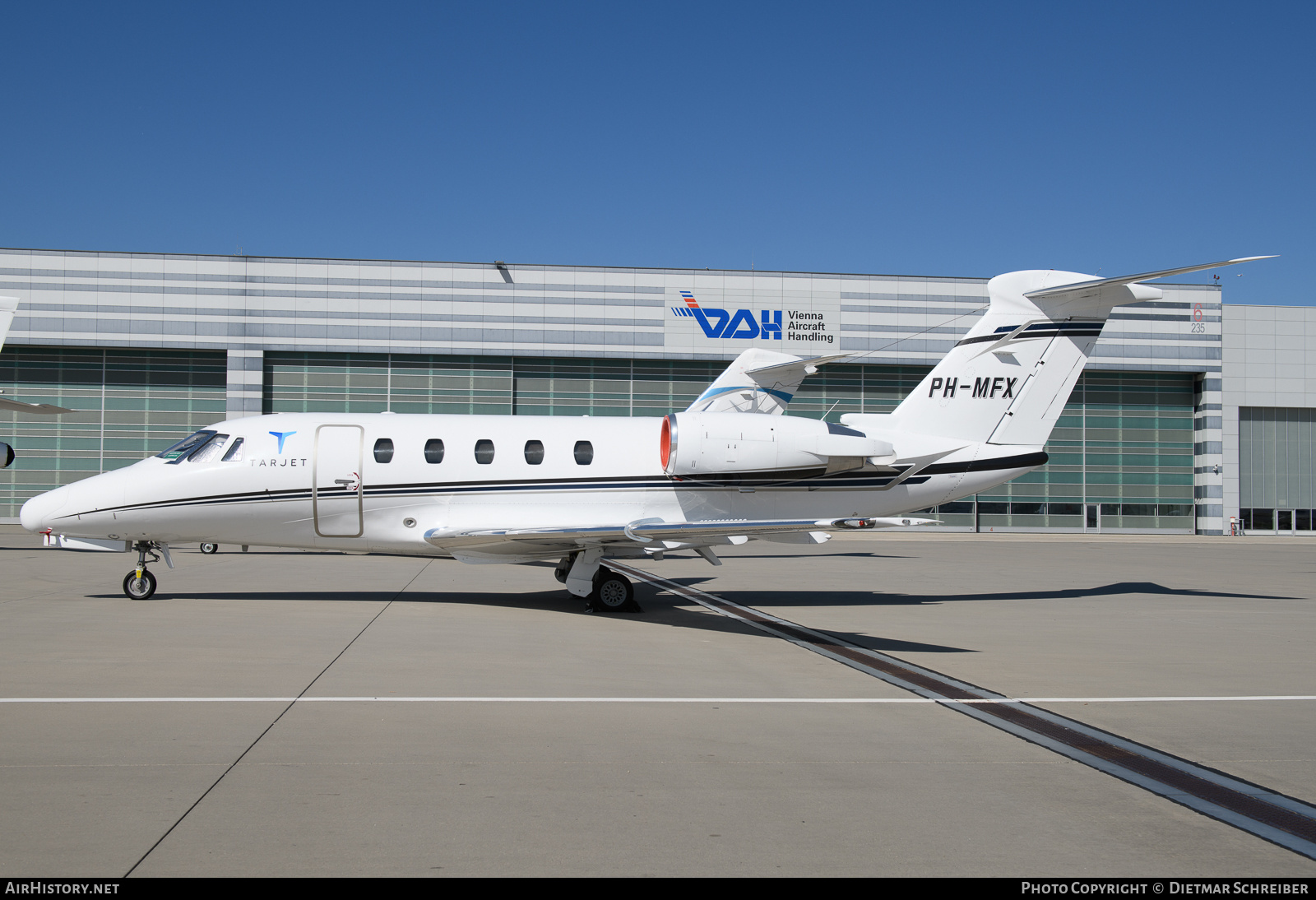 Aircraft Photo of PH-MFX | Cessna 650 Citation VI | AirHistory.net #853359