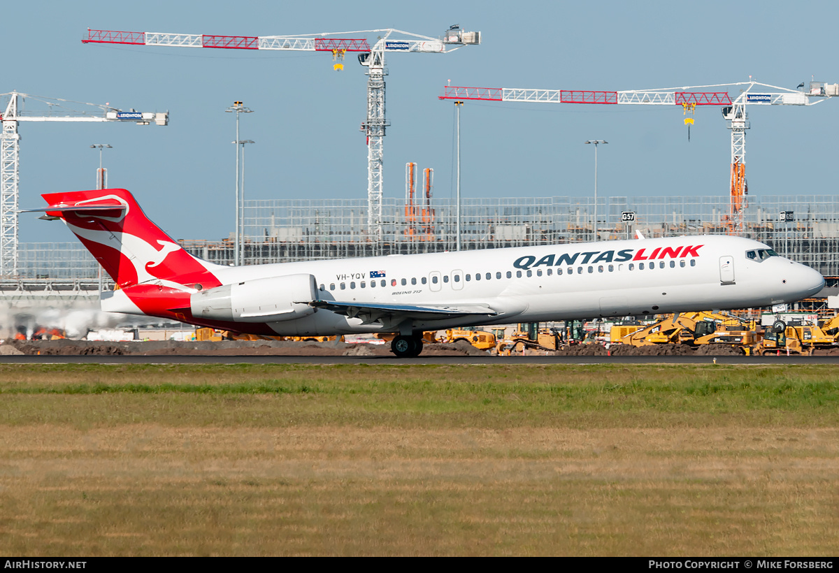 Aircraft Photo of VH-YQV | Boeing 717-2BL | QantasLink | AirHistory.net #853466