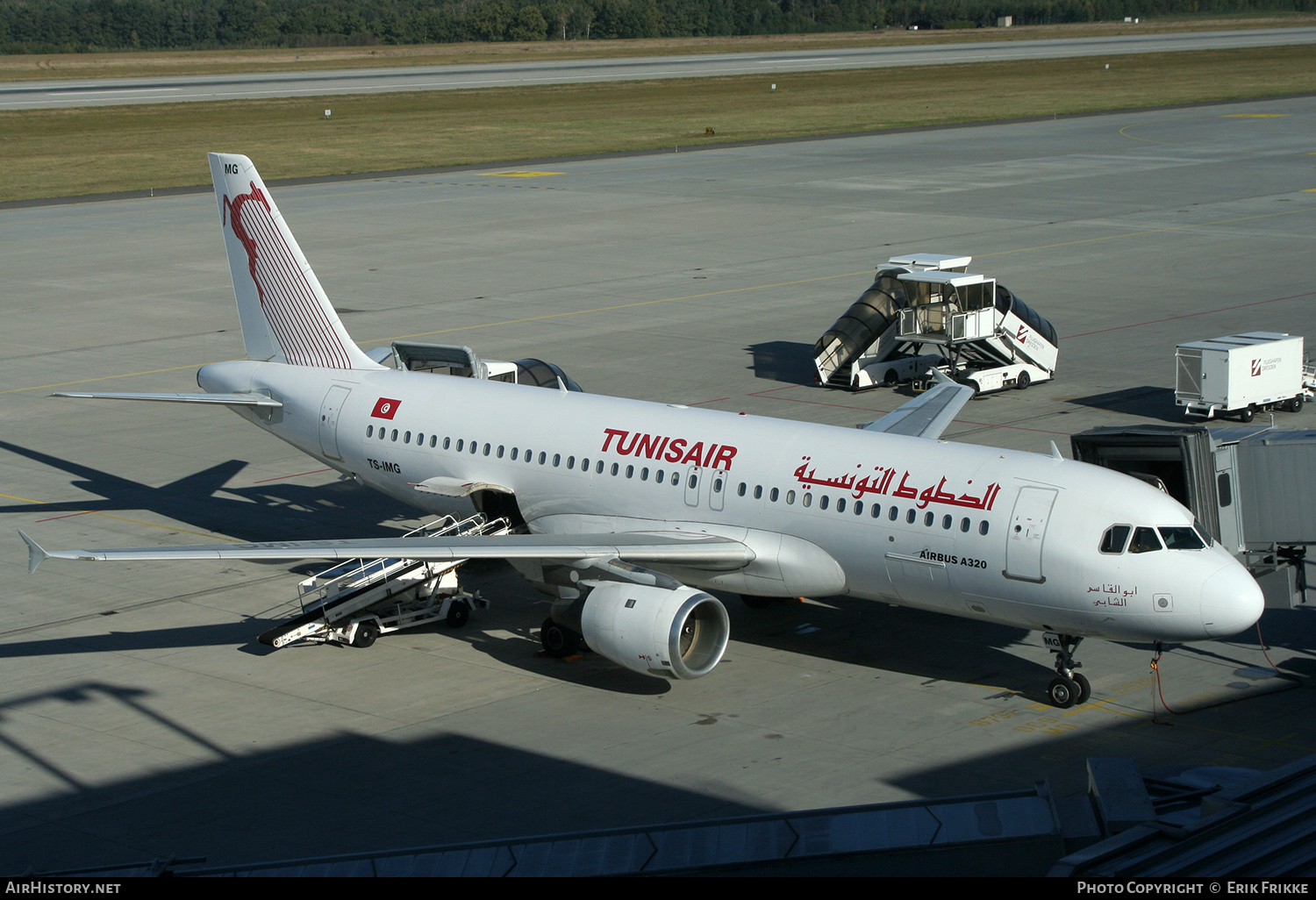 Aircraft Photo of TS-IMG | Airbus A320-211 | Tunisair | AirHistory.net #853488