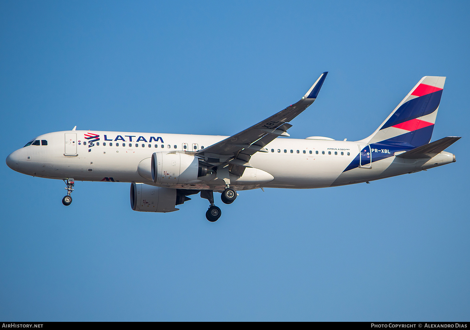 Aircraft Photo of PR-XBL | Airbus A320-271N | LATAM Airlines | AirHistory.net #853523