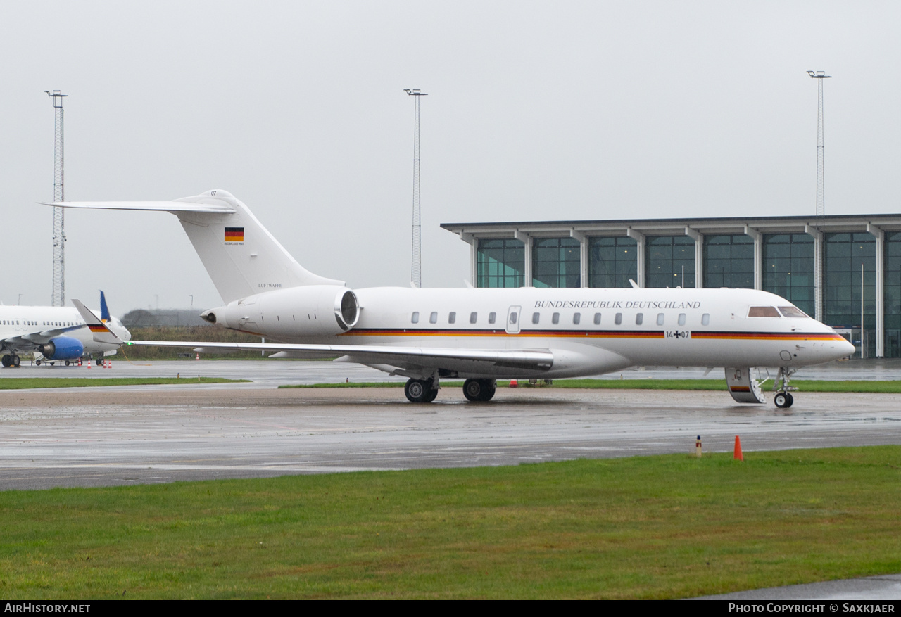 Aircraft Photo of 1407 | Bombardier Global 6000 (BD-700-1A10) | Germany - Air Force | AirHistory.net #853543