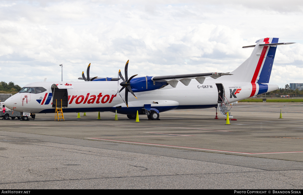 Aircraft Photo of C-GKFW | ATR ATR-72-500/F (ATR-72-212A) | Purolator Courier | AirHistory.net #853677