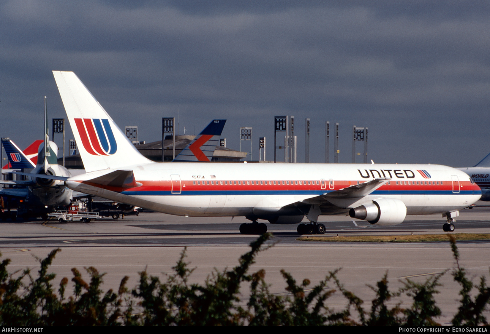 Aircraft Photo of N647UA | Boeing 767-322/ER | United Airlines | AirHistory.net #853691