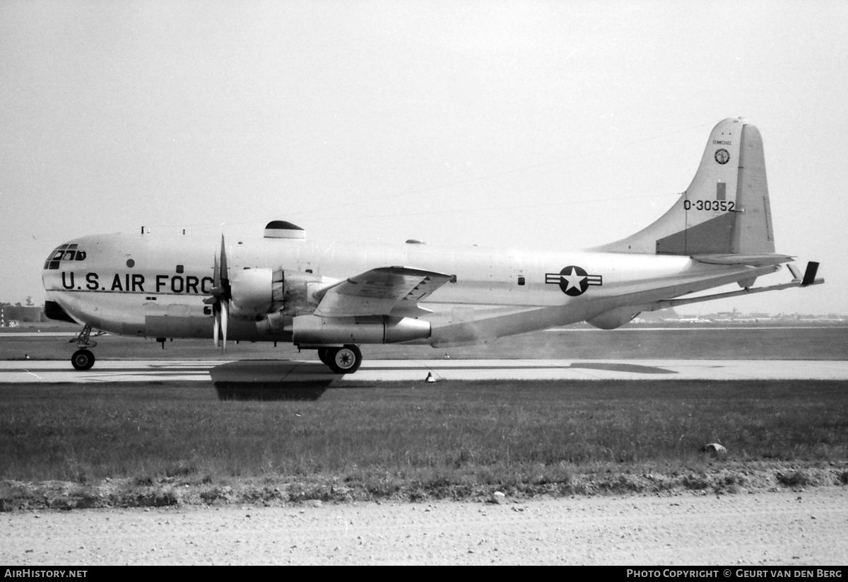 Aircraft Photo of 53-352 / 0-30352 | Boeing KC-97L Stratofreighter | USA - Air Force | AirHistory.net #853847