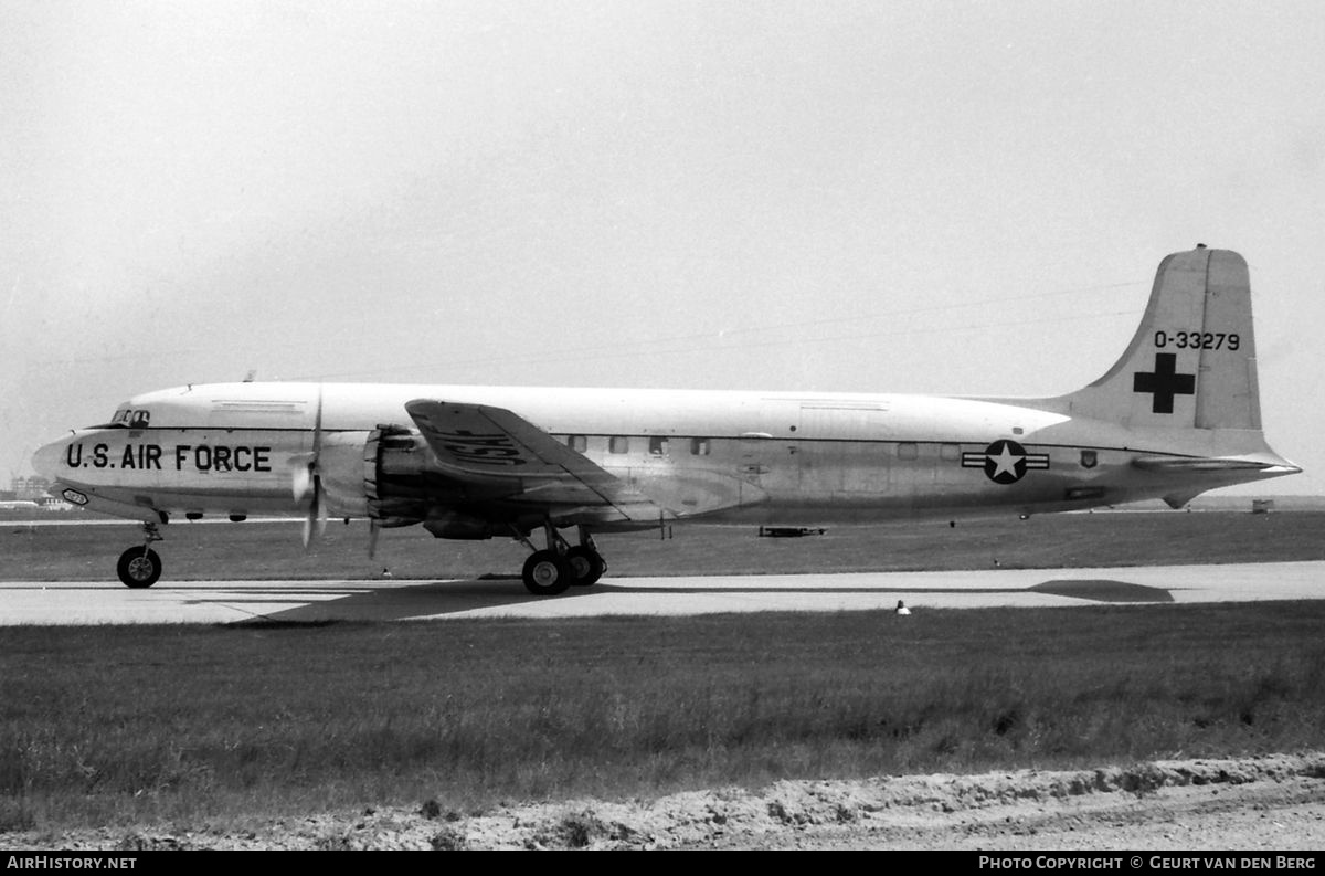Aircraft Photo of 53-3279 / 0-33279 | Douglas C-118A Liftmaster | USA - Air Force | AirHistory.net #853857