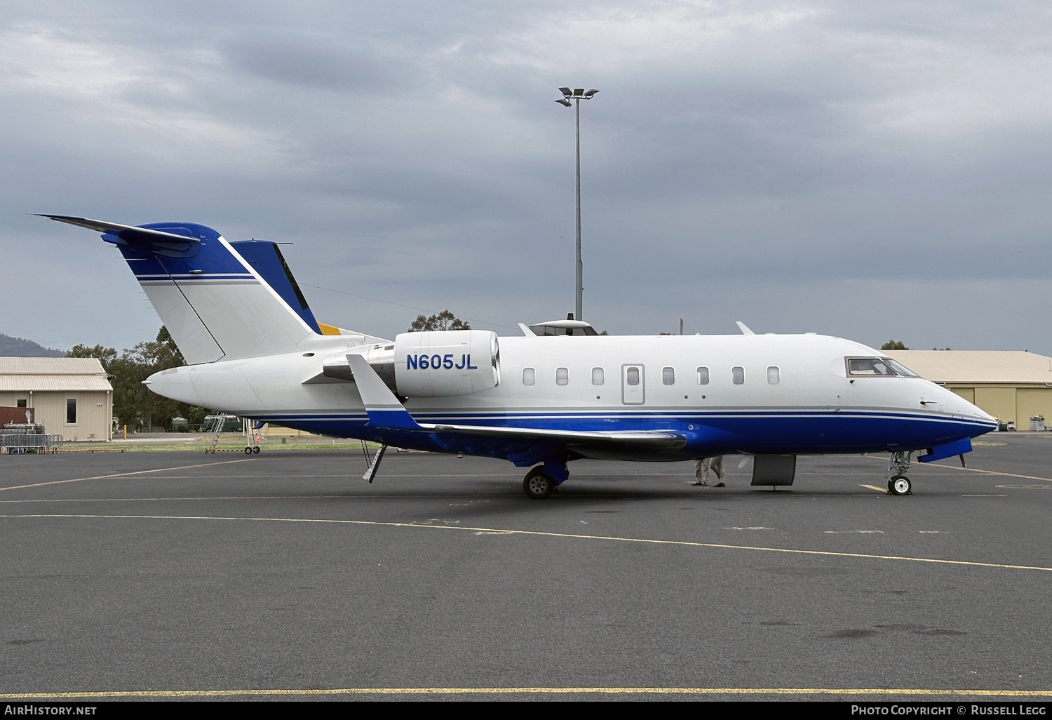 Aircraft Photo of N605JL | Bombardier Challenger 605 (CL-600-2B16) | AirHistory.net #853929