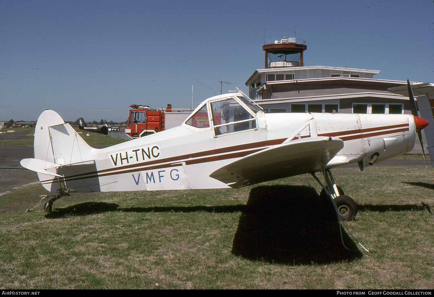 Aircraft Photo of VH-TNC | Piper PA-25-235 Pawnee B | Victorian Motorless Flight Group - VMFG | AirHistory.net #853930