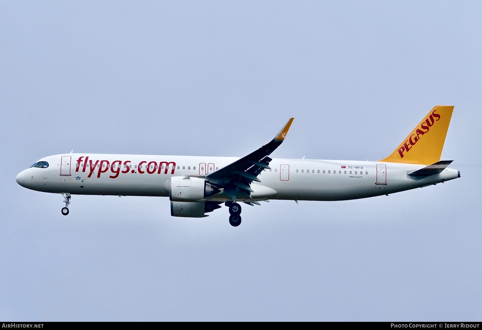 Aircraft Photo of TC-RFU | Airbus A321-251NX | AirHistory.net #853956