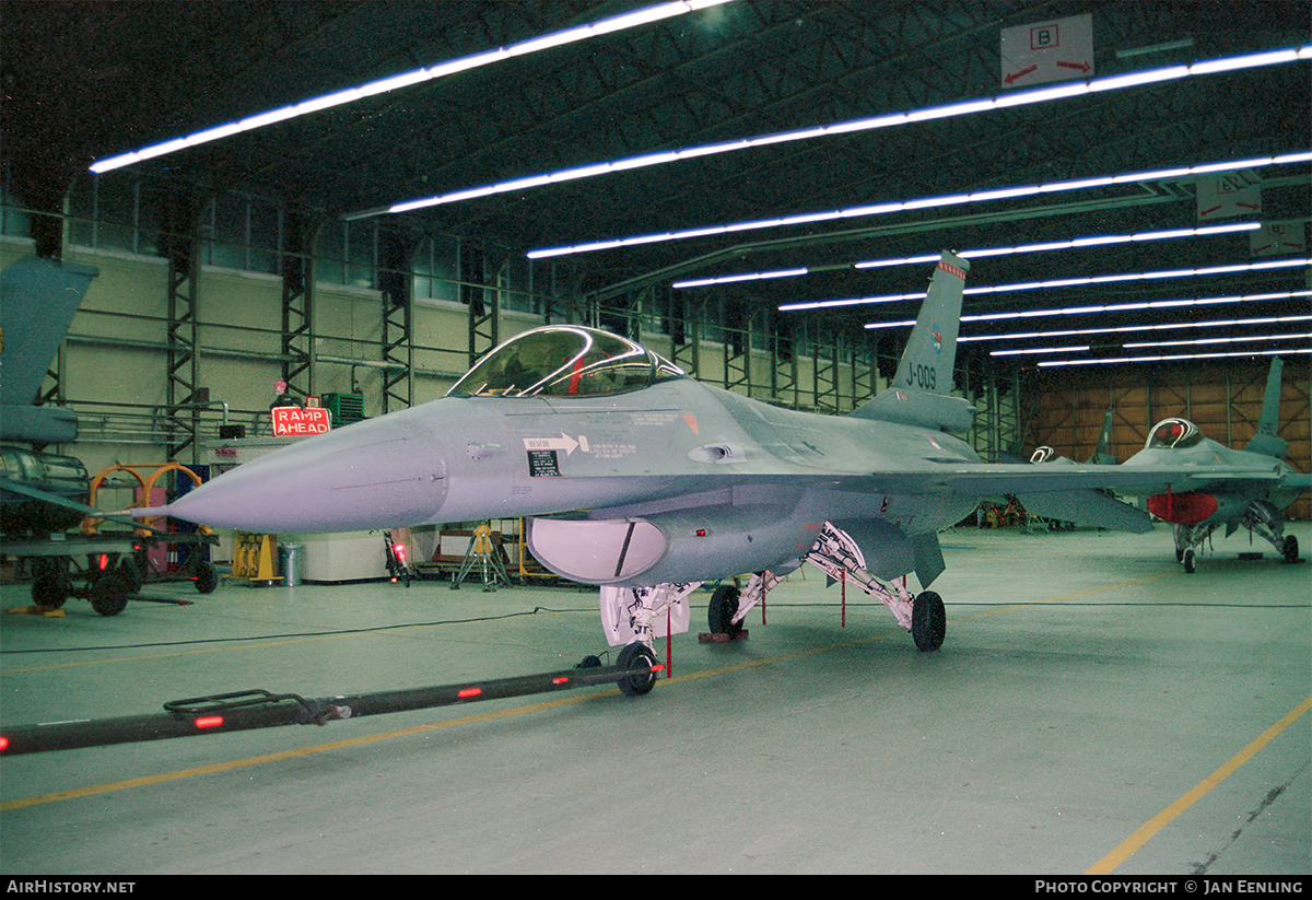 Aircraft Photo of J-009 | General Dynamics F-16A Fighting Falcon | Netherlands - Air Force | AirHistory.net #854058
