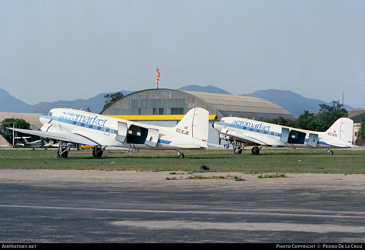 Aircraft Photo of EC-EJB | Douglas C-47 Skytrain | Aeromarket Express | AirHistory.net #854139