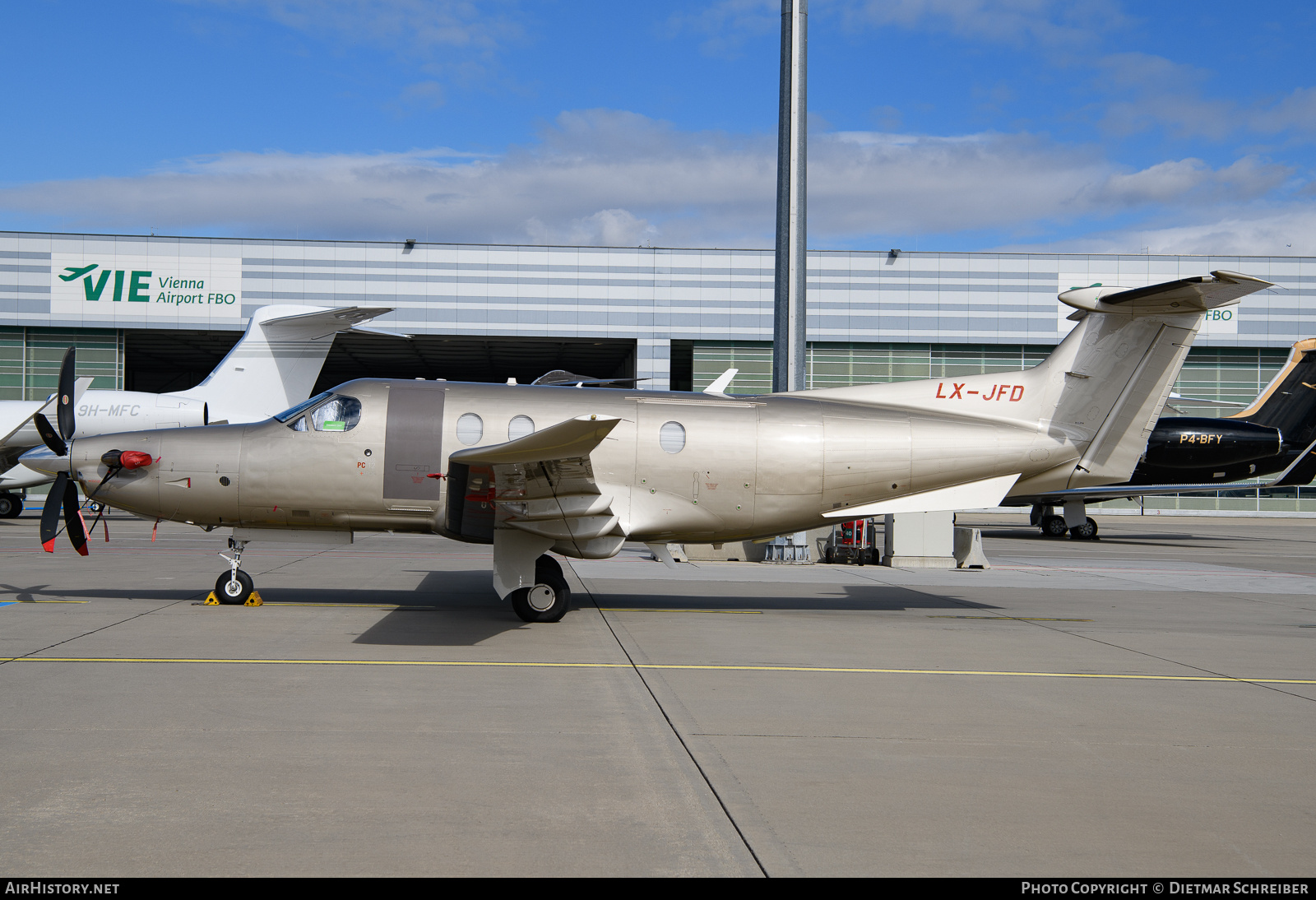 Aircraft Photo of LX-JFD | Pilatus PC-12NG (PC-12/47E) | AirHistory.net #854140