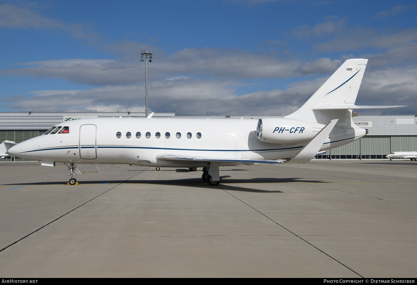 Aircraft Photo of PH-CFR | Dassault Falcon 2000LX | AirHistory.net #854141