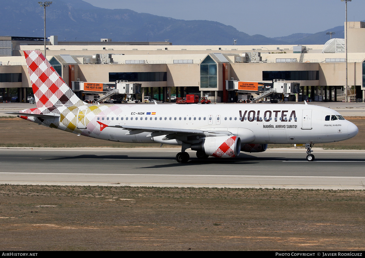 Aircraft Photo of EC-NQM | Airbus A320-214 | Volotea | AirHistory.net #854168