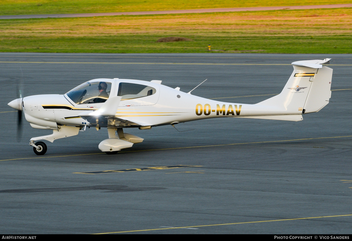Aircraft Photo of OO-MAV | Diamond DA40 NG Diamond Star | R.A.A.C. - Royal Antwerp Aviation Club | AirHistory.net #854256