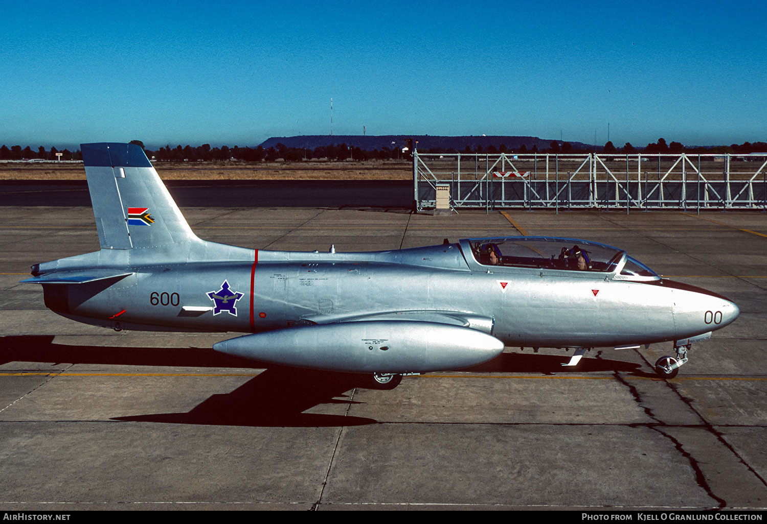 Aircraft Photo of 600 | Atlas MB-326M Impala 1 | South Africa - Air Force | AirHistory.net #854278