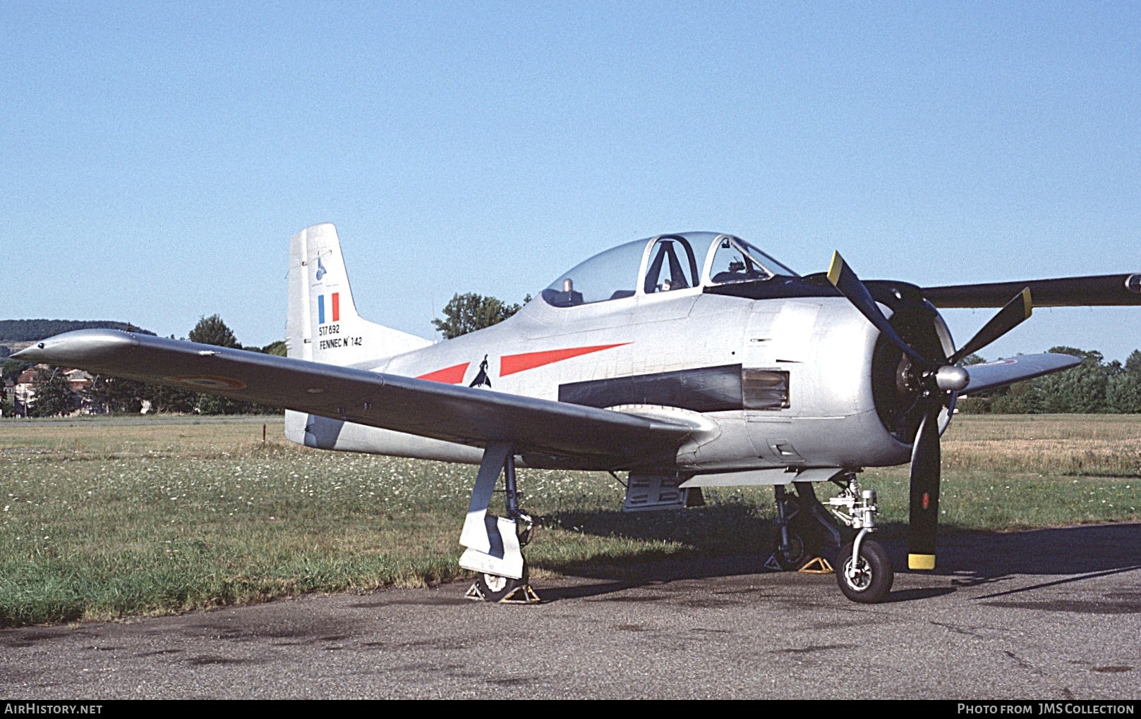 Aircraft Photo of F-AZFV / 517692 | North American T-28S Fennec | France - Air Force | AirHistory.net #854302